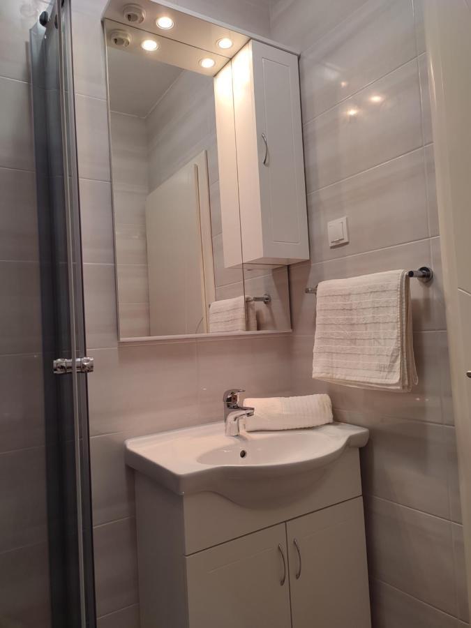 Apartmani Josipa 巴什卡沃达 外观 照片