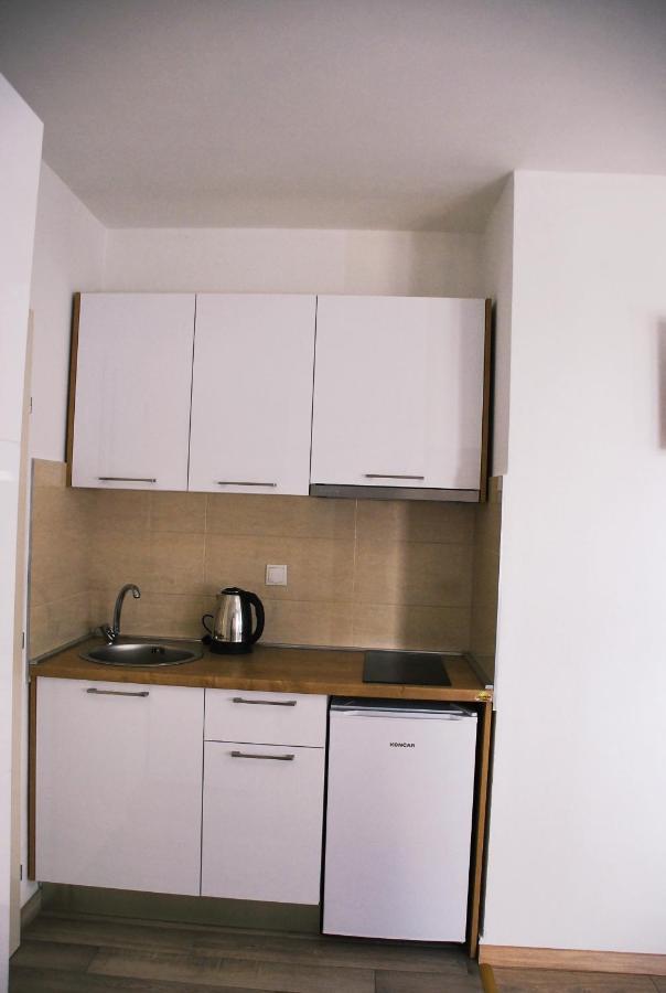 Apartmani Josipa 巴什卡沃达 外观 照片