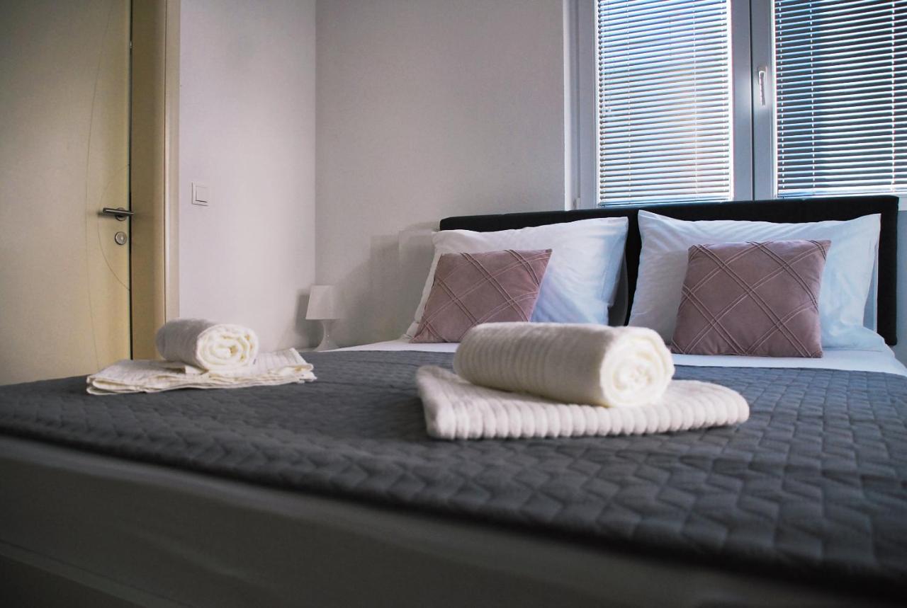 Apartmani Josipa 巴什卡沃达 外观 照片