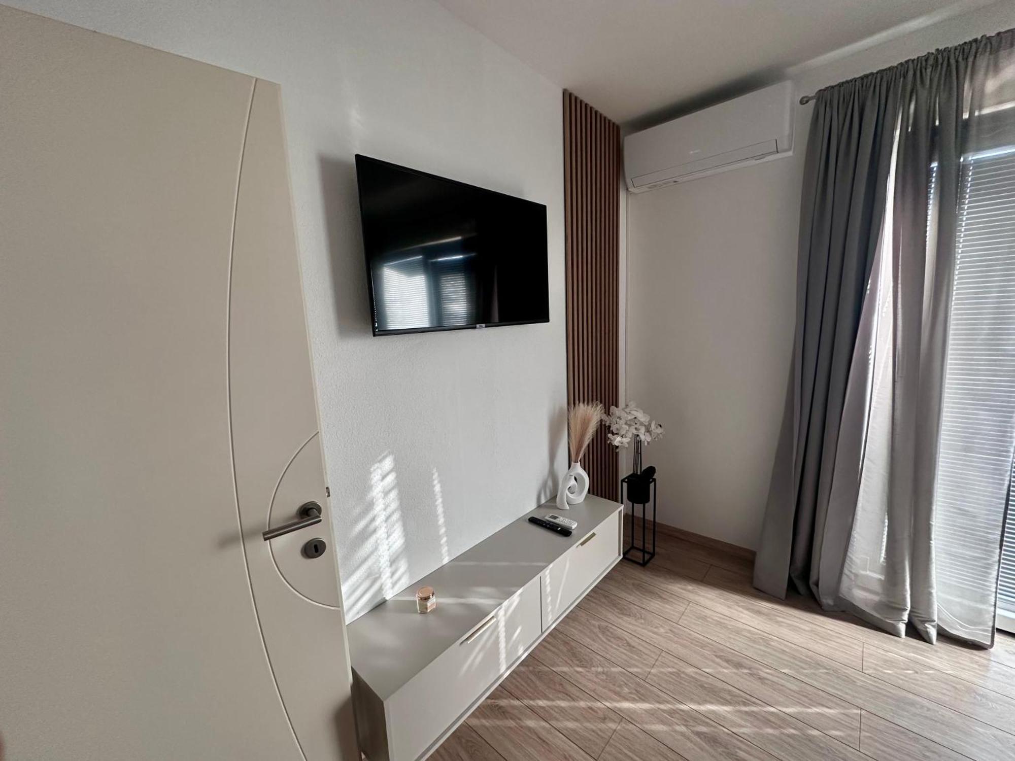 Apartmani Josipa 巴什卡沃达 外观 照片